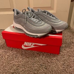 Women’s NIKE Airmax 97